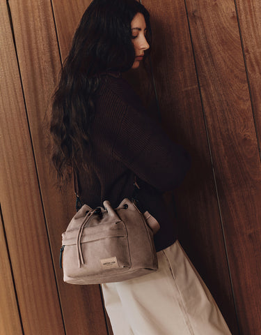 Gaston Luga Splash Bucket Crossbody Çanta - Kahverengi
