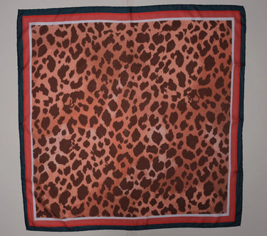 Less Atelier Leopard Fular