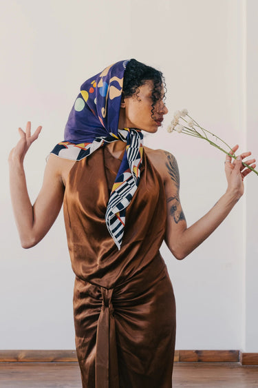 Neymiş Eğlen Güzelim-105x105 İpek Fular