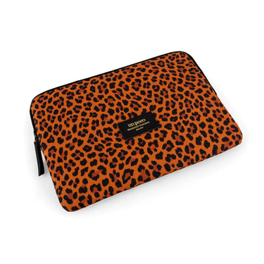 Un Poco Leopard Lola 13”–14” Laptop & Tablet Kılıfı