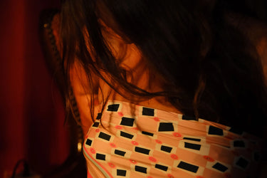 Less Atelier Caro Orange Fular