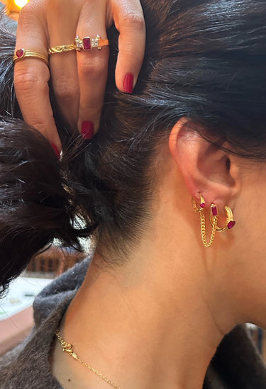 Pia&Co Petit Ruby Zirkon Taşlı Altın Kaplama Gümüş Mini Halka Küpe