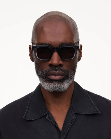 Chimi Sun #04.2 Dark Grey - Koyu Gri Yetişkin Güneş Gözlüğü