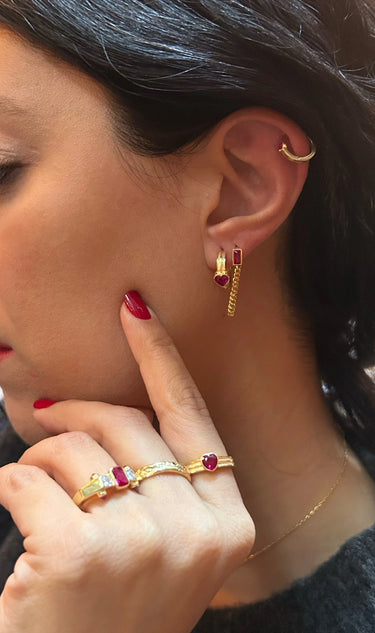 Pia&Co Cadea Ruby Taşlı Zincir Gümüş Küpe